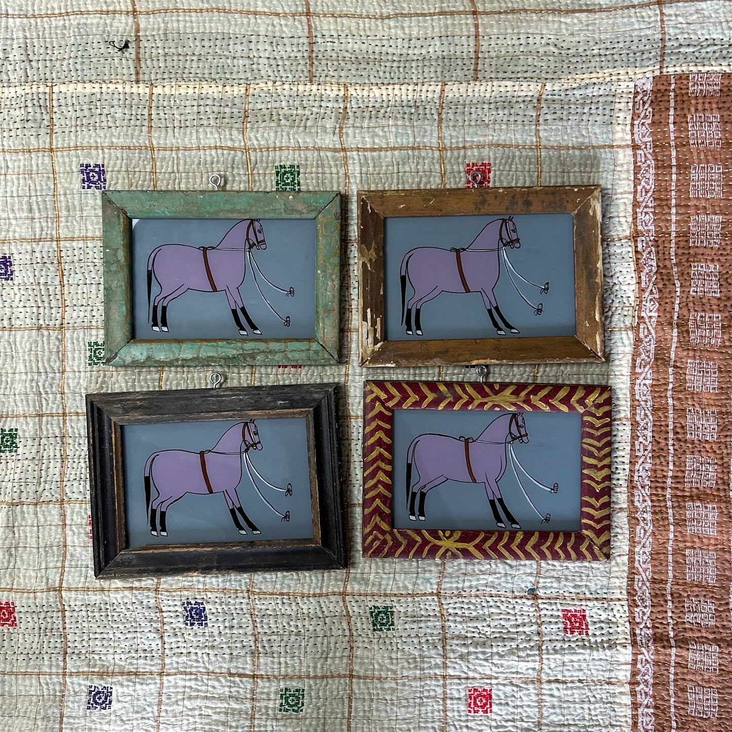 indian-glass-painting-horse-grey-background-handpainted-indian-glass painting-small
