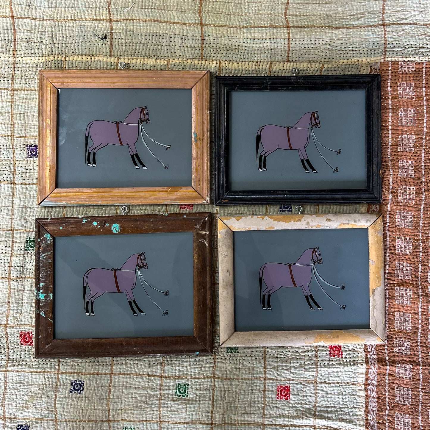 indian-glass-painting-horse-grey-background-handpainted-indian-glass painting
