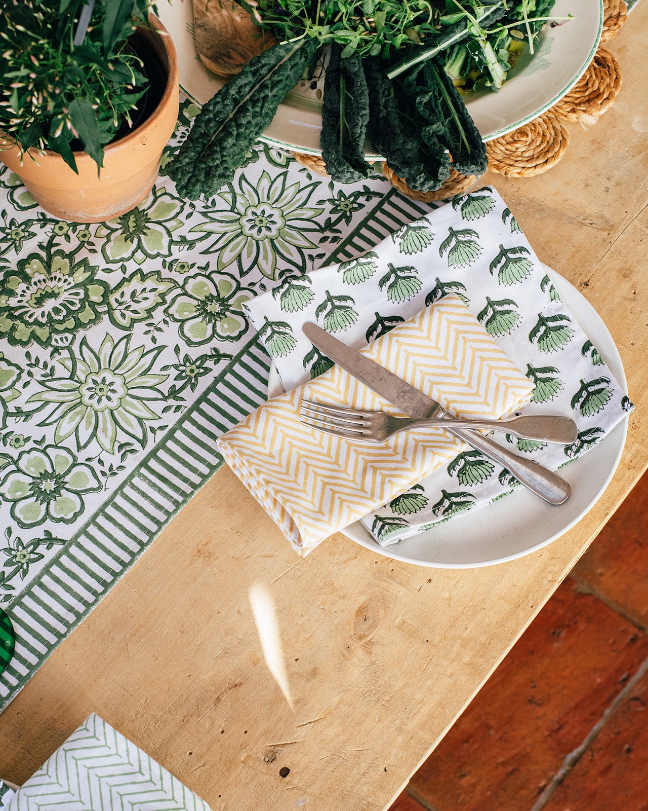 constance-and-denny-meadow-green-table-runner-detail