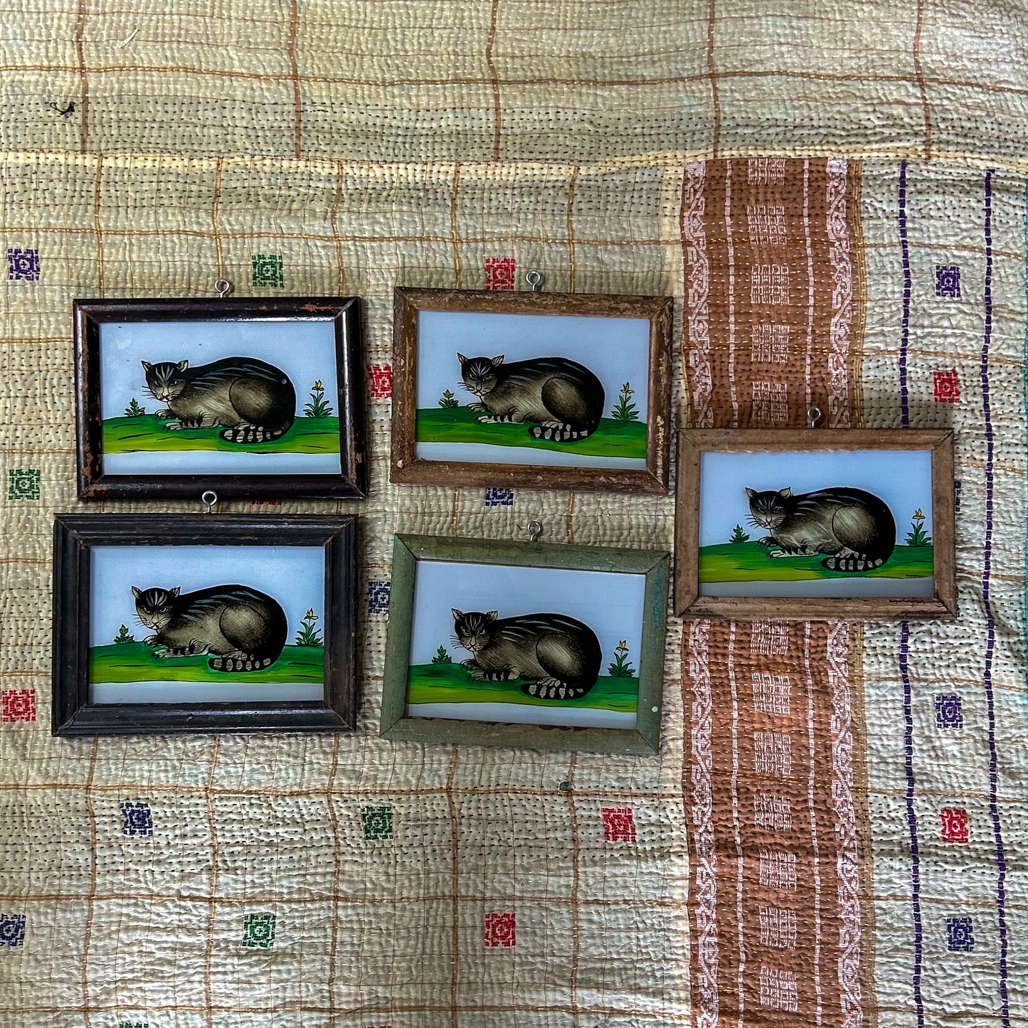 indian-glass-painting-cat-handpainted-indian-glass painting-small