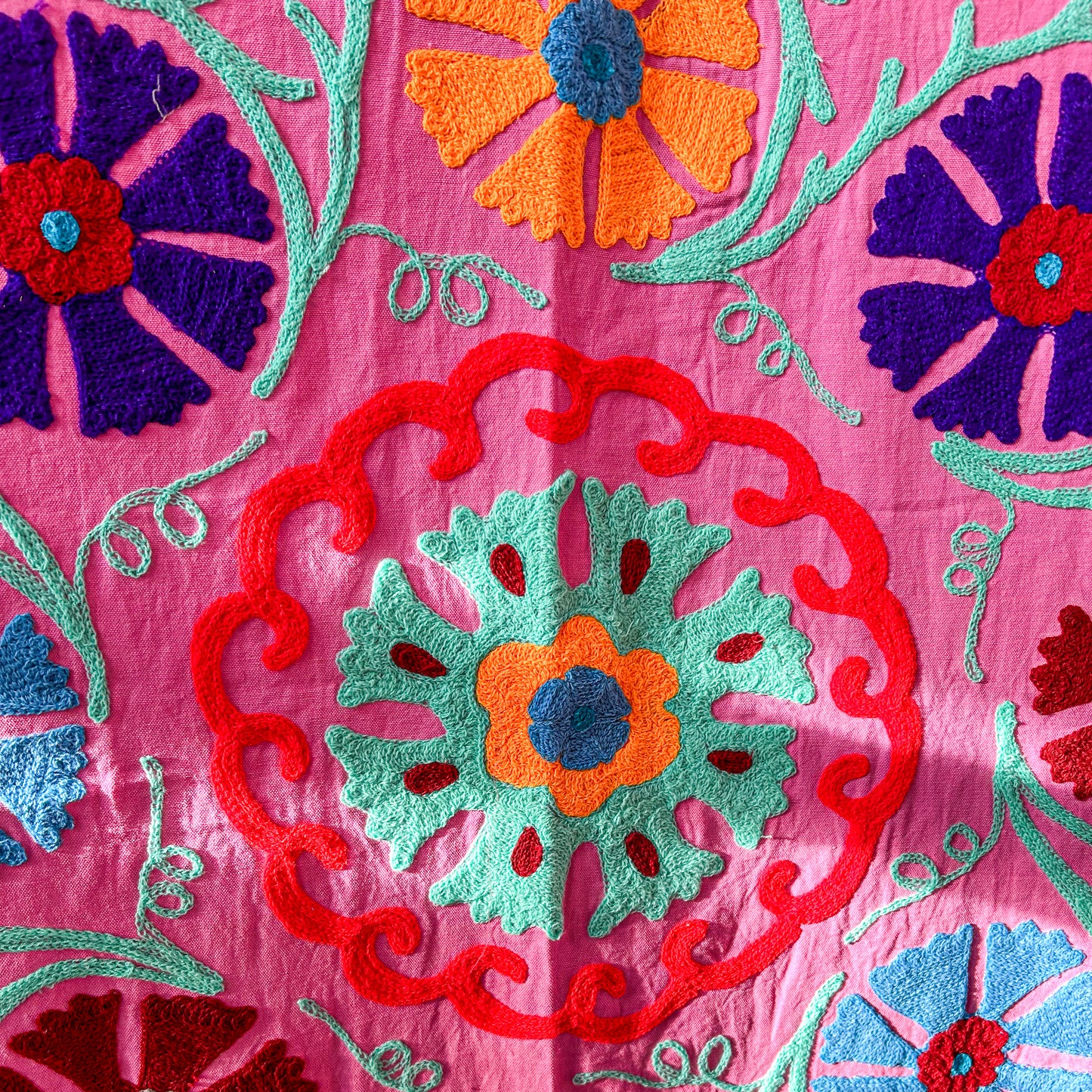 suzani-stitched-wall-hanging-bedspread-traditional-colours-pink-mauve-detail-pattern-2