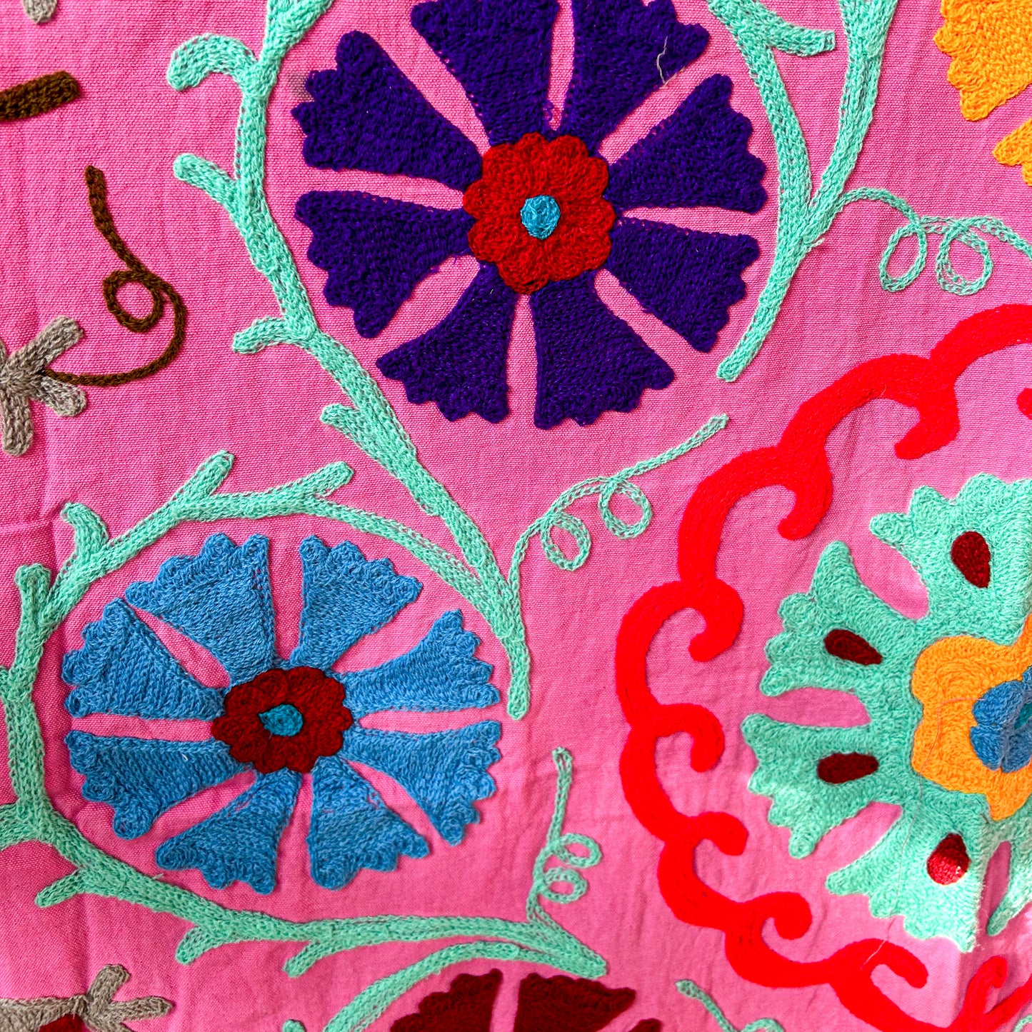 suzani-stitched-wall-hanging-bedspread-traditional-colours-pink-mauve-detail-pattern-3