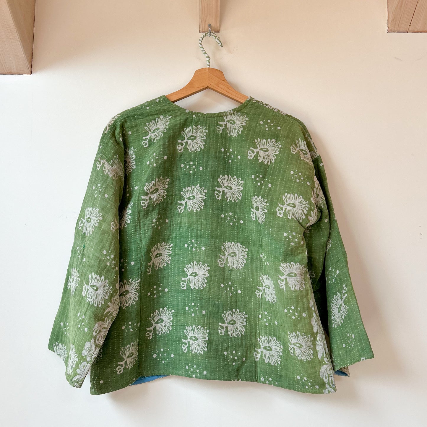 kantha-vintage-jacket-12-handmade-clothing-constance-and-denny-cotton-women-green-reverse