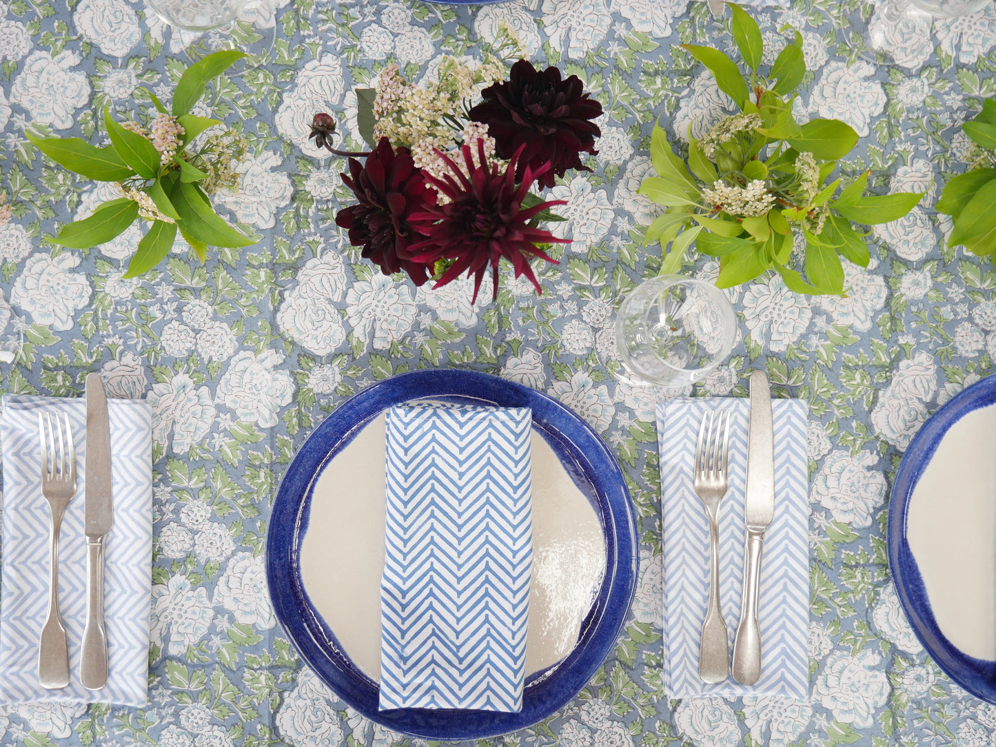 Block Printed tablecloth In Bloom
Floral Tablecloth
Blue and green Floral
Tablescape
country home