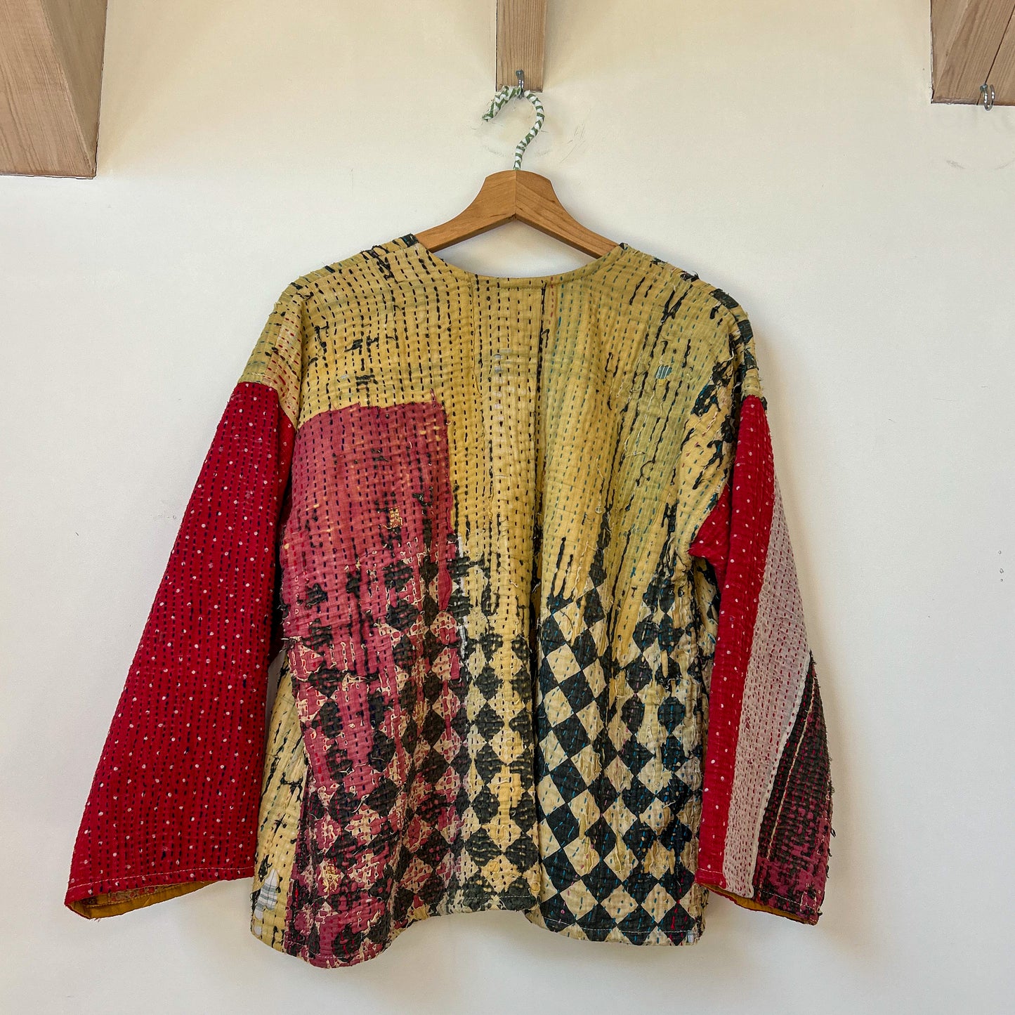 vintage-kantha-jacket -21-front-colourful-reverse