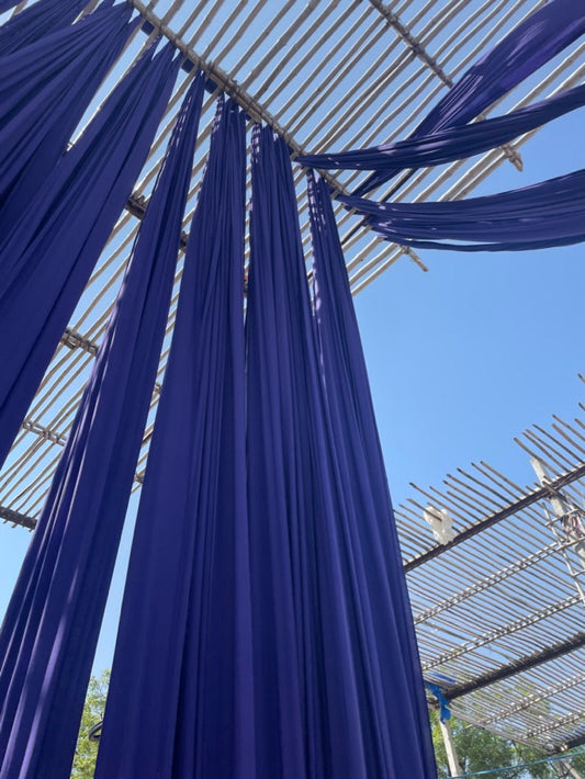 working-in-Jaipur-India-blue-cloth-drying