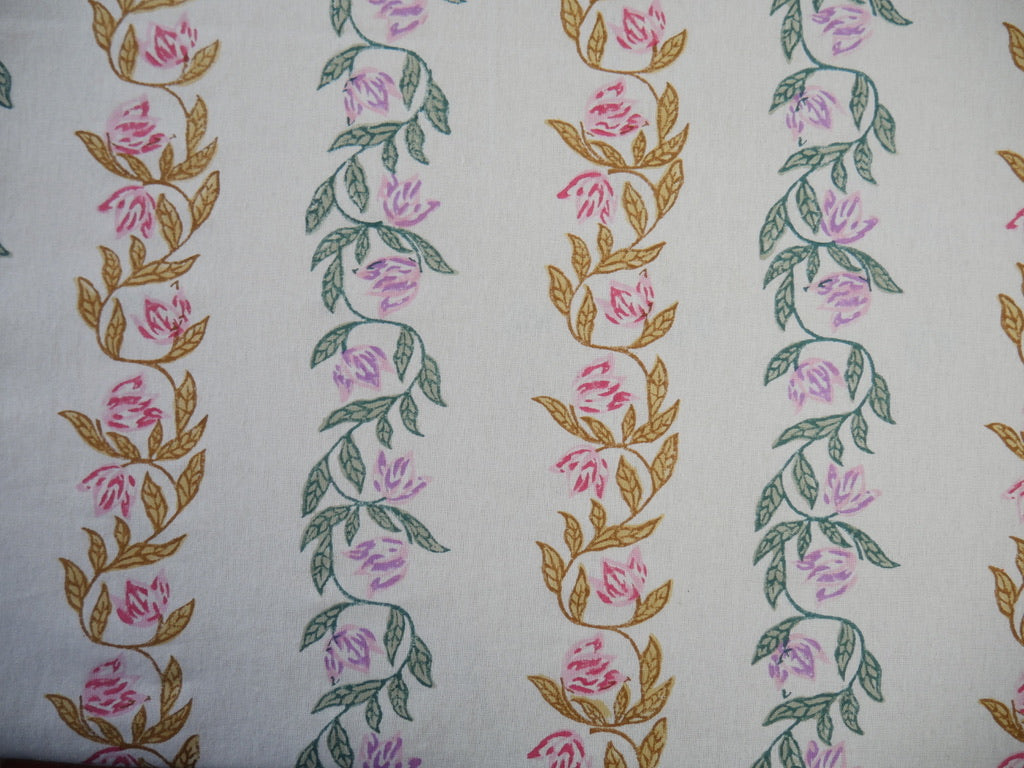 FLORAL GARLAND hand block printed tablecloth