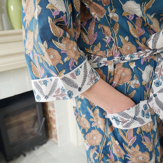 BLUE FLORAL robe