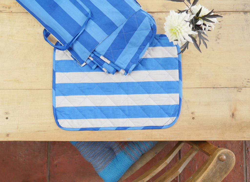 COBALT WIDE STRIPE set of 6 quilted placemats