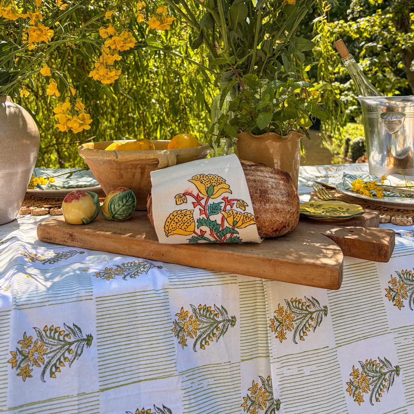NEW LUNA MOSS hand block printed tablecloth