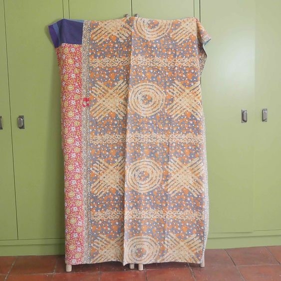 Kantha 1044