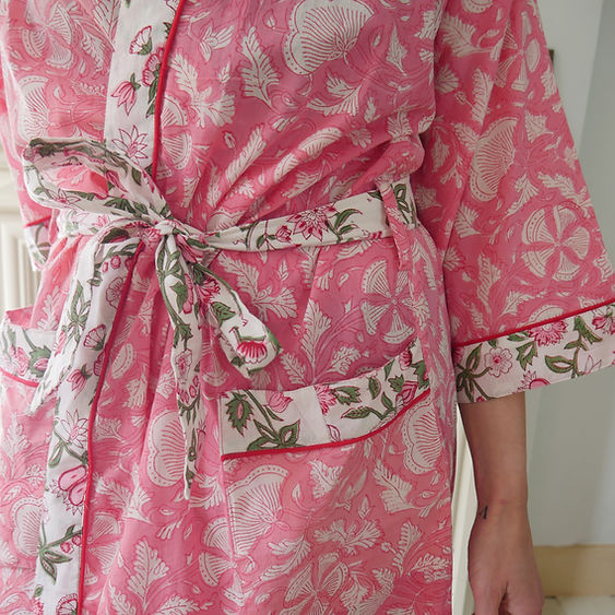 PINK FLORAL robe