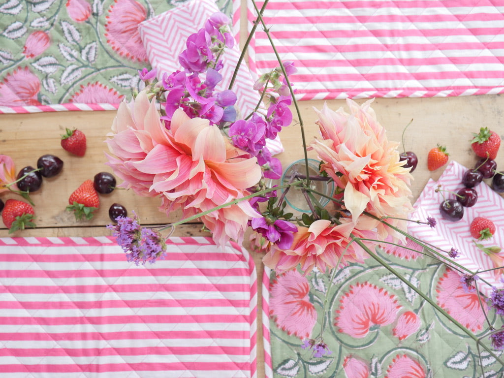 PINK POPPY set of 6 quilted placemats