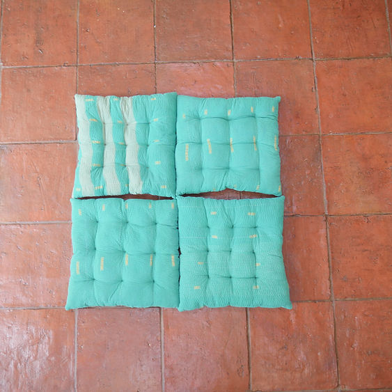 TEAL seat pads x 4 