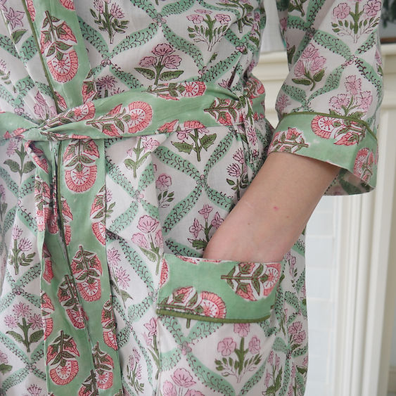 TRELLIS PINK AND MINT robe