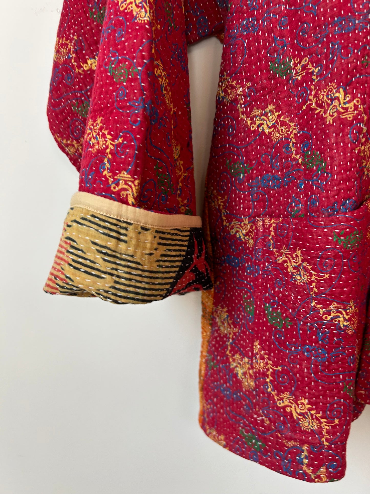 Vintage-kantha-jacket-handmade-unique-43-sleeve