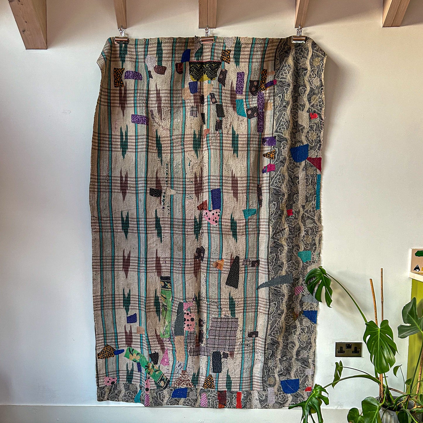 vintage-kantha-textiles-blanket-throw-wallhanging-abstract