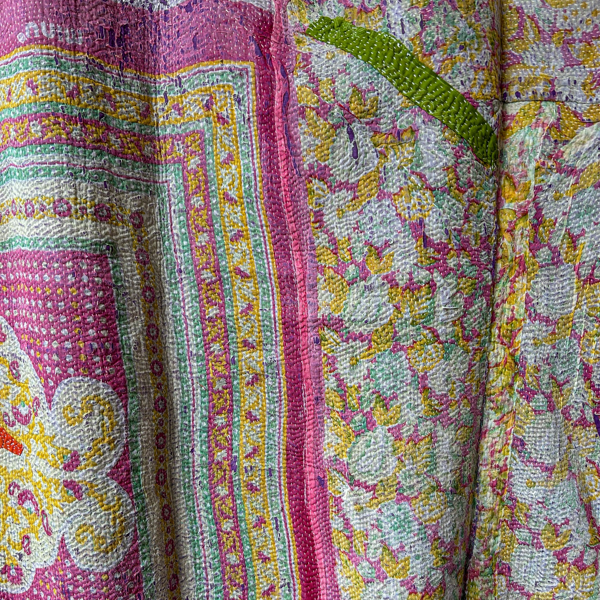 kantha-vintage-2007-hand-made-blanket-throw-textiles-wall-hanging-boho-embroidered-quilt-recycled-cotton-blanket-embroidered-textiles-patchwork-detail