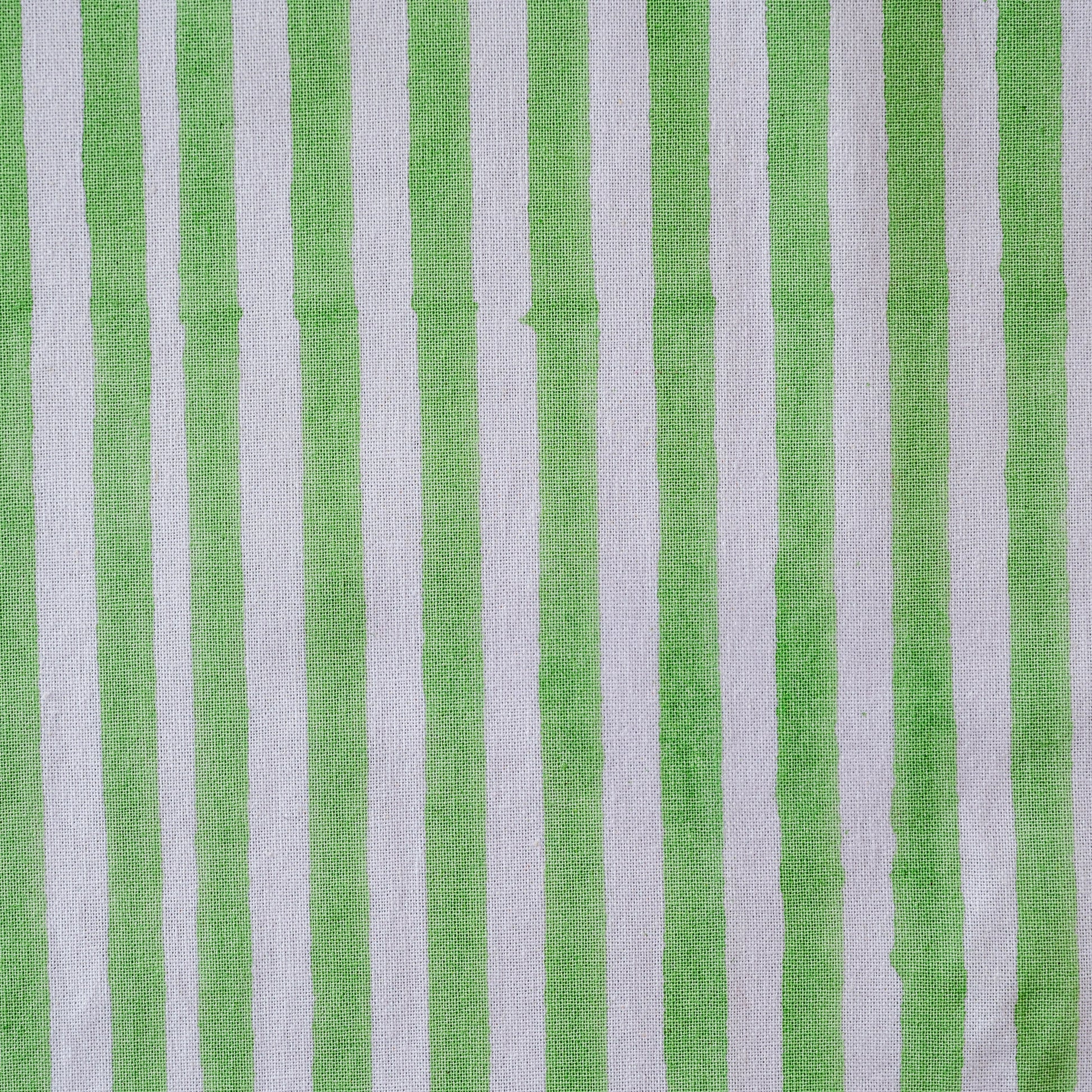 GREEN AND WHITE BLOCK PRINTED NAPKIN