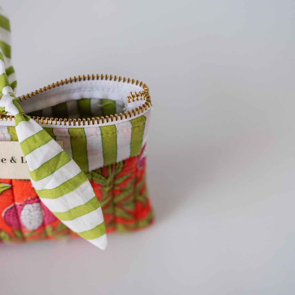 POMEGRANTE  -  Quilted Zip Pouch