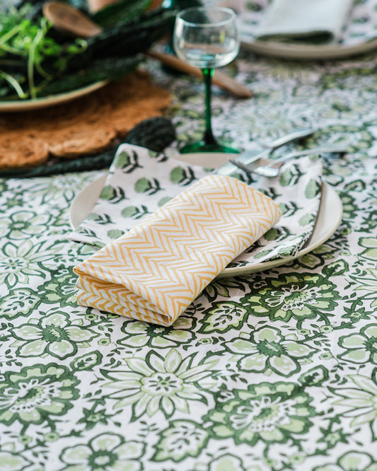 meadow-tablecloth-green-block-printed-fresh-8-seat-table