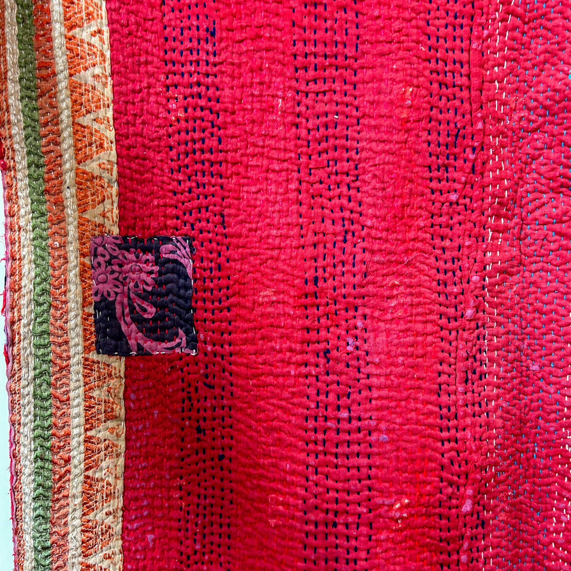 vintage-kantha-red-throw-quilt-blanket-pink