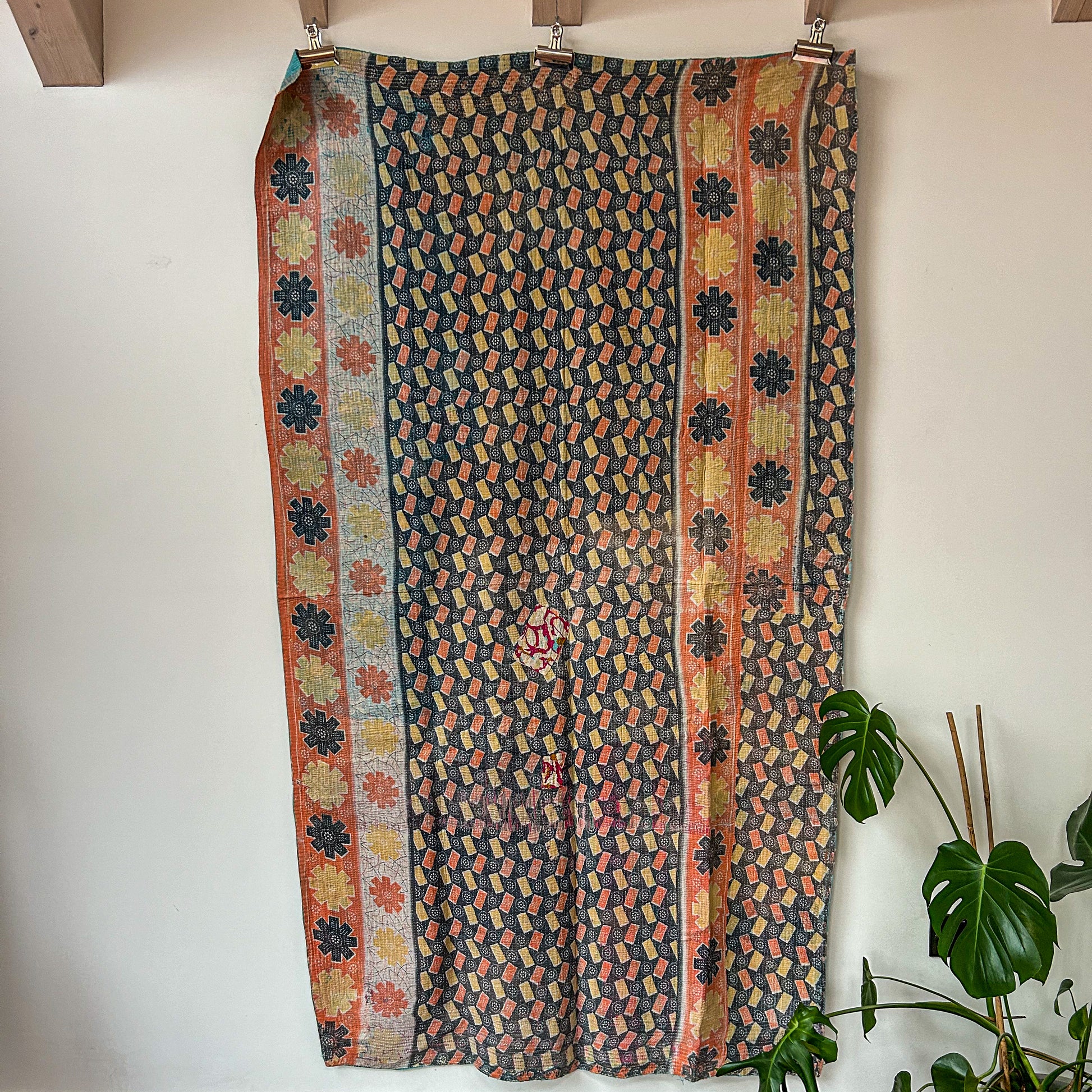 vintage-kantha-quilt-throw-quilt-modern