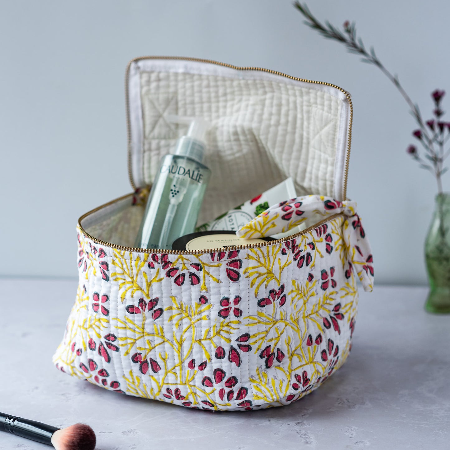 jasmine-cosmetic-case-washbag-block-printed-make-up-bag-open