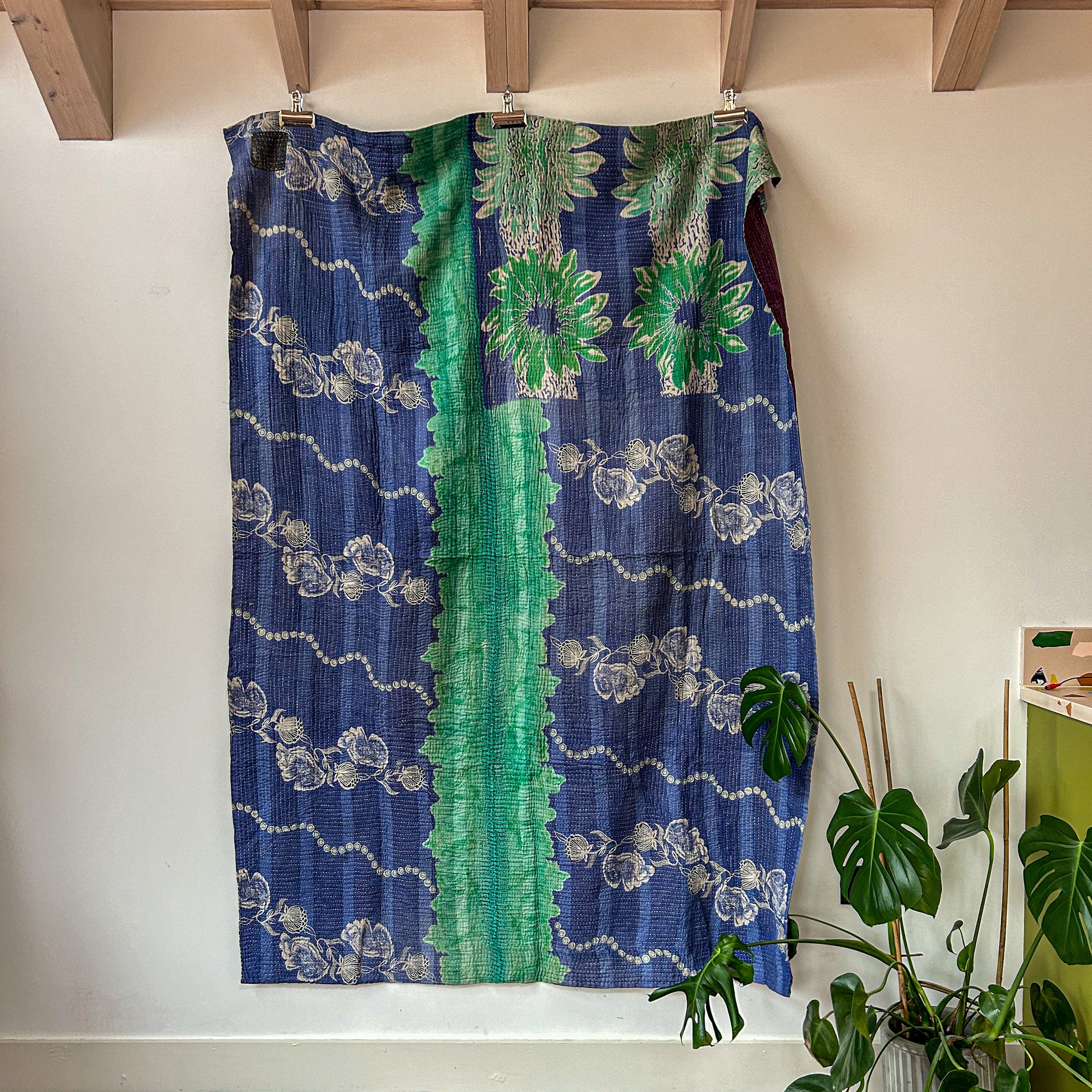 vintage-kanrtha-quilt-throw-blanket-floral