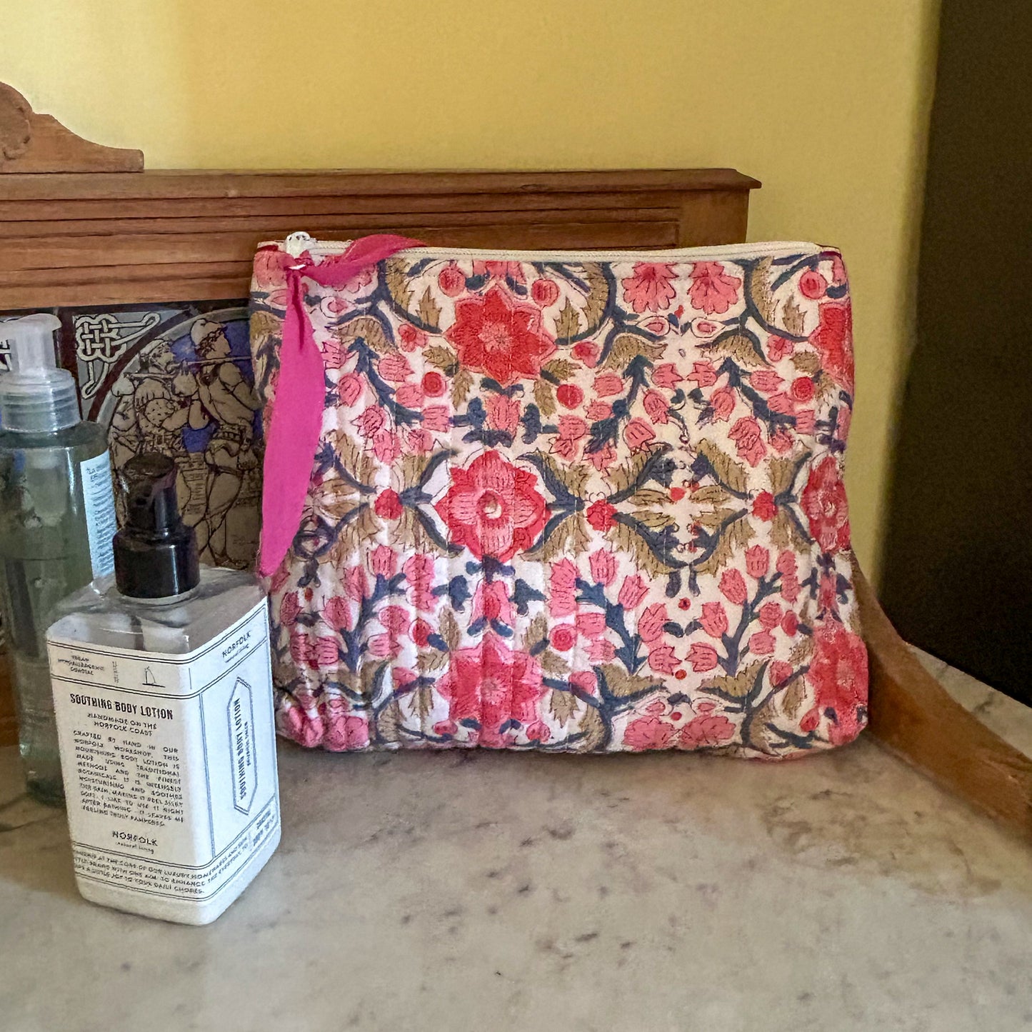 block print pouch floral with fabric zip