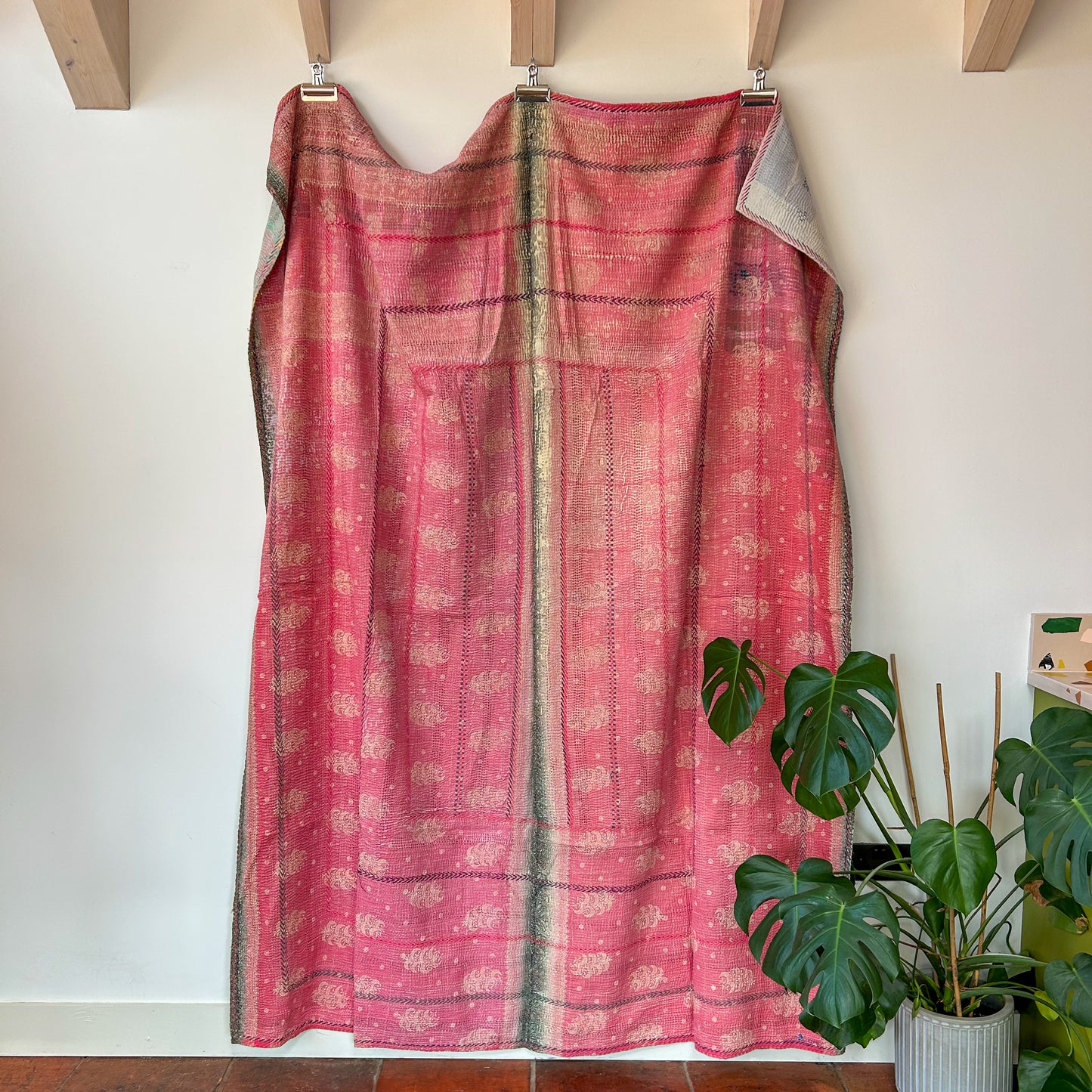 kantha-vintage-2028 - hand-made-blanket-throw-textiles-wall-hanging