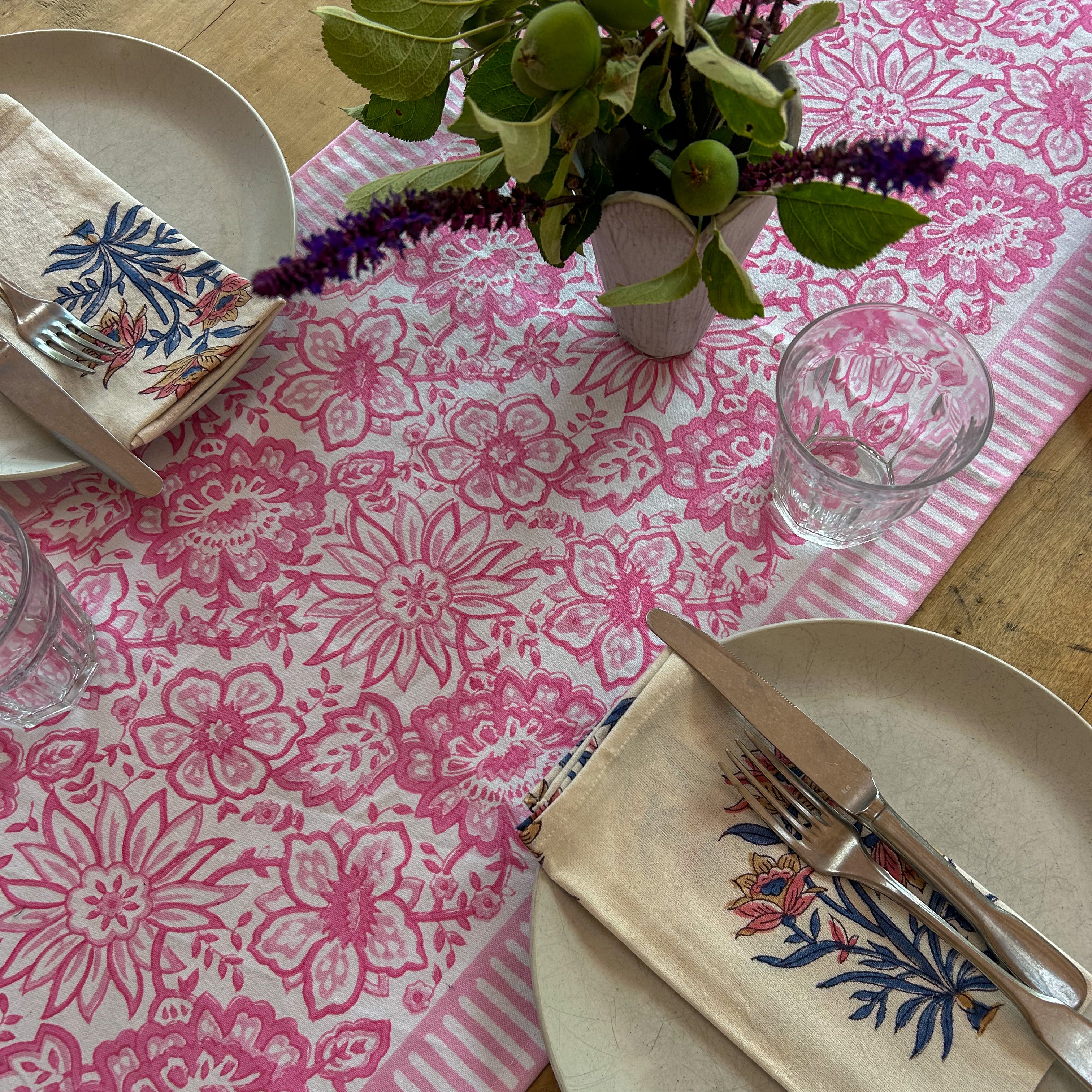 table-runner-pink-floral-block-printed-pretty-tablescape-detail