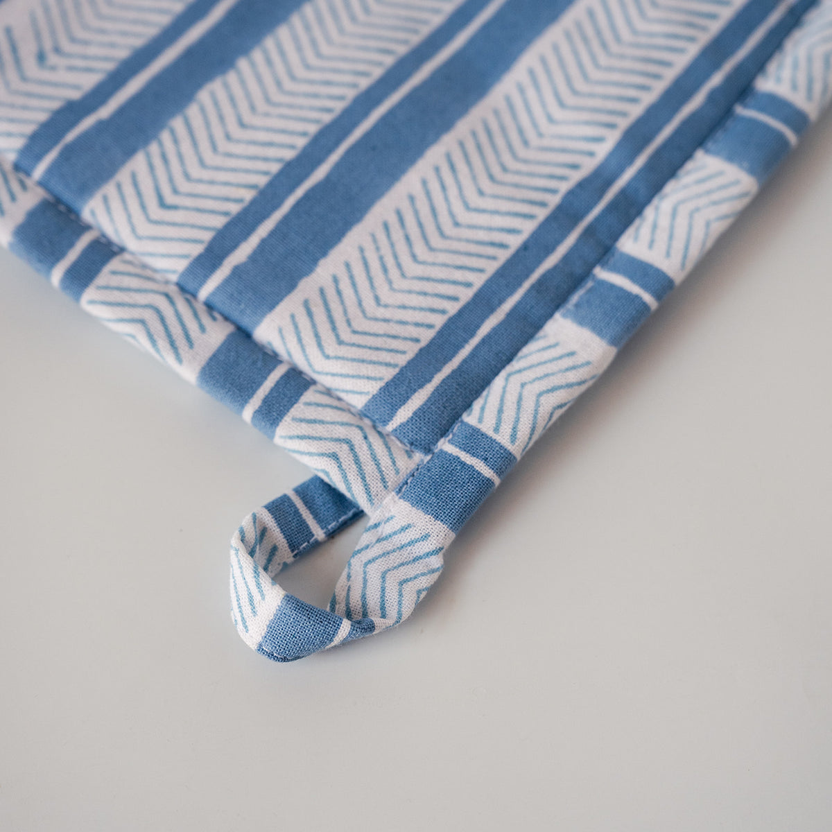 HERRINGBONE STRIPE pot trivet